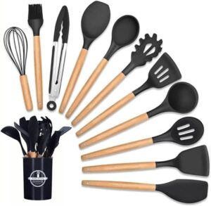 Kit 12 Utensílios de Cozinha Em Silicone Cabo De Madeira Resistente ao Calor Antiaderente Preto